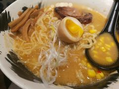 -雷神拉面(财富中心玉米楼店)