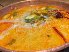 -洱火云南酸菜牛肉火锅(石景山当代商城店)