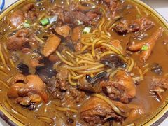 -老码头黑皮肘子锅包肉(赣水路店)