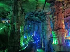 -泰安地下龙宫景区