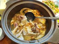 -房县土本味土鸡汤特色餐厅(沌口店)