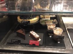 -东荟城名店仓
