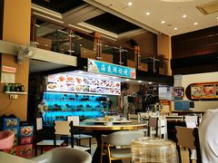 -覃记海鲜美食餐厅