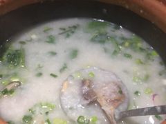 -功夫小龙虾·烧烤·江湖菜(金沙洲店)