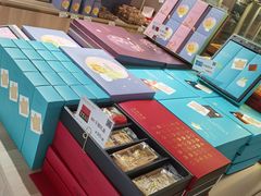 -顶东面包花园·生日蛋糕(世博店)