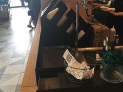 -星巴克(南京鼓楼吾悦广场店)