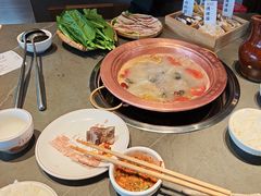 -阿婆情腊排骨火锅·野生菌季(古城旗舰店)