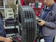 -李师傅修车保养维修连锁(金盏店)