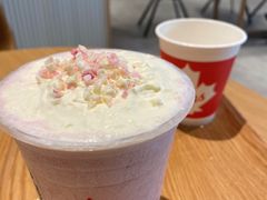 芭乐生椰天乐雪-Tims天好咖啡(河西万象城店)