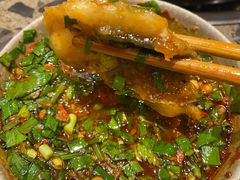 -肖肖酸萝卜鱼火锅(总店)