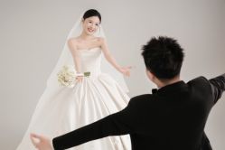 -秦皇岛我和你婚纱摄影工作室