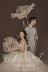 -易摄影婚纱摄影工作室