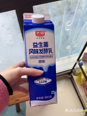 比小杯的原味好喝 酸甜度正好 薄厚度也适中
