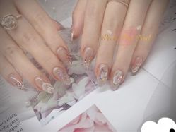 -慕拉美甲美睫皮肤管理