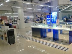 -优购镜仓(黄岛吾悦店)