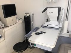 -美式眼镜·授权蔡司.依视路.尼康.豪雅.明月(南翔印象城店)