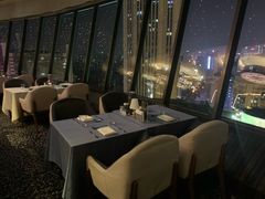 大堂-广州花园酒店·凌璇阁旋转餐厅CAROUSEL360