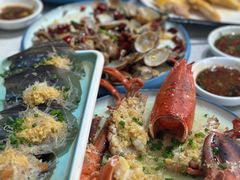 -锦里海景海鲜餐厅.三亚老字号(亚龙湾中心广场店)