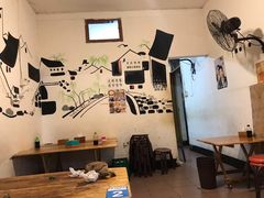 大堂-特色油卤串串(水碾河店)