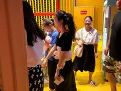 -不可思议减压馆·解压博物馆·摔碗发泄·团建定制