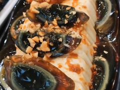 老湖北皮蛋豆腐-功夫小龙虾·烧烤·江湖菜(金沙洲店)