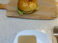 -必胜客(联投东方店)