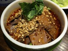 -张氏宽窄巷成都名小吃(茂业百货华强北店)