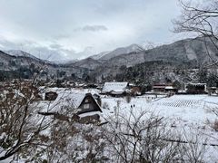 -白川乡与五箇山的合掌构造村落