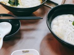 -灵芝妹子海鲜米线(瓦房店新玛特店)
