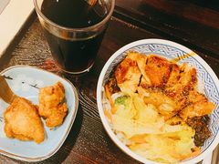鲜蔬煎鸡肉丼-吉野家(上海美罗城店)