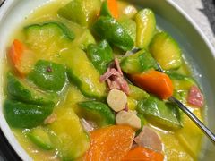 -花菇朵·云山雀 ll 野生菌锅·野果酸汤·精品滇菜(万柳店)