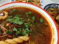 酸菜米线-子午路张记肉夹馍(小寨西路店)