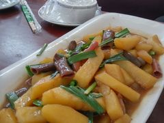 -鸿运美食府