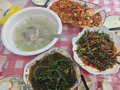 -洪霞餐馆