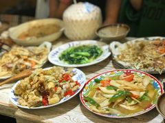 牛蛙-十面欢腾·海鲜面·台式Bistro(长乐路店)