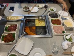 -海底捞火锅(银泰中心店)