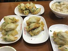 -小姜锅贴(凤凰街店)