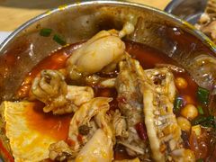 -鸿顺老铁锅美蛙鱼府(解放碑店)