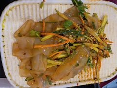 -哈尔滨东北铁锅炖(都督街店)