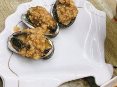 蒜蓉鲍鱼-望海潮海鲜店 特色家常菜(在海一方店)