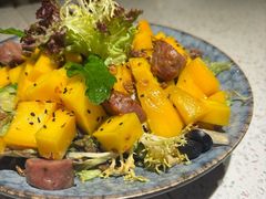 芒果香肠沙拉-BE BRIGHT KITCHEN(正佳广场店)