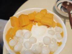 -小团圆糖水铺(襄阳南路店)