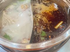 -袁记串串香(泉水轻轨站店)