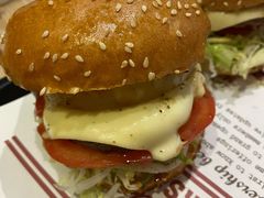 -The Habit Burger Grill 哈比特汉堡(爱琴海店)