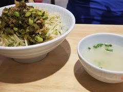 -朱鸿兴面馆(镇湖店)