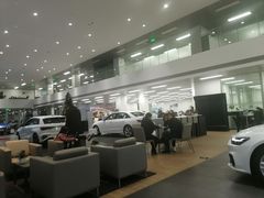 -上海冠松华奥奥迪4S店(张江店)