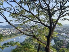 -叠彩山景区