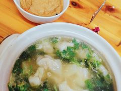 卤干-小许三鲜砂锅馄饨店(家多乐烟酒店)