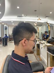 -八佰伴8008星级形象店
