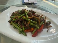 烧汁茶树菇炒牛柳-朱仔记食府(江南大道店)